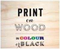 Printen op hout in kleur en zwart-wit.