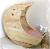 Kinder schommelstoel van recycling hout.