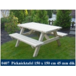 Picknick tafel van extra dikke kwaliteit hout.