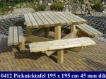 Behandelde extra dikke vierkante picknick tafel 195 x 195 cm. dikte 45 mm.